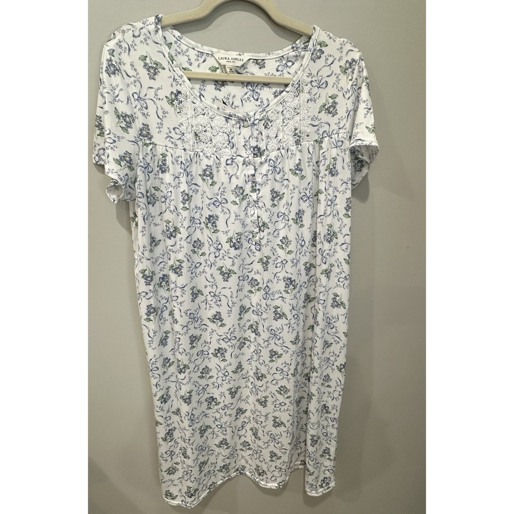 Laura Ashley Oh So Soft Blue White Floral Nightgown Size Medium NEW